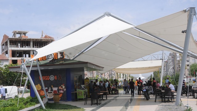 Büyükerşen'e saldırının ardından büfeler mühürlendi