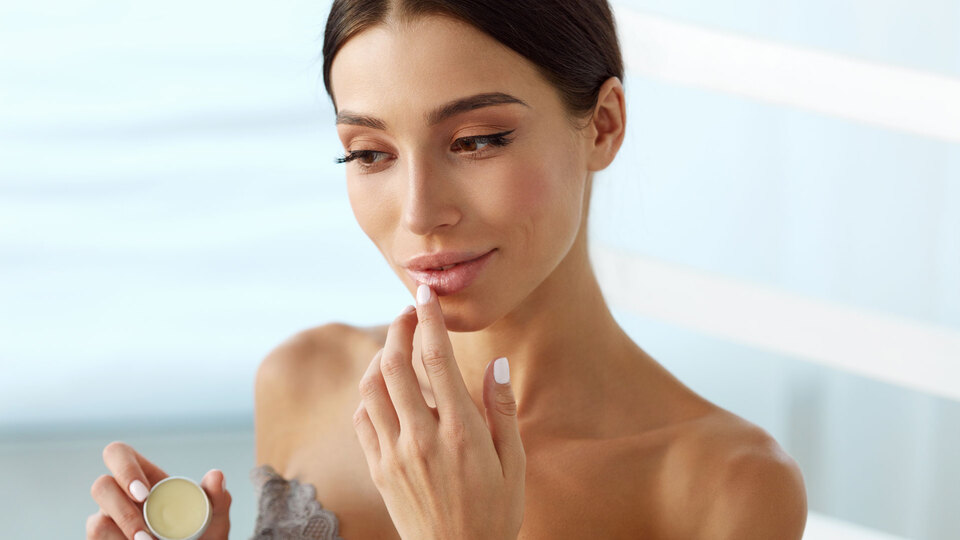 Nemlendirici dudak kremi yapımı