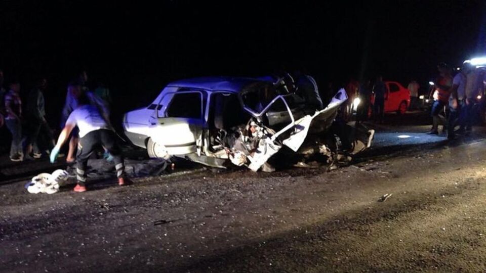 Korkunç kaza: Ölü ve yaralılar var