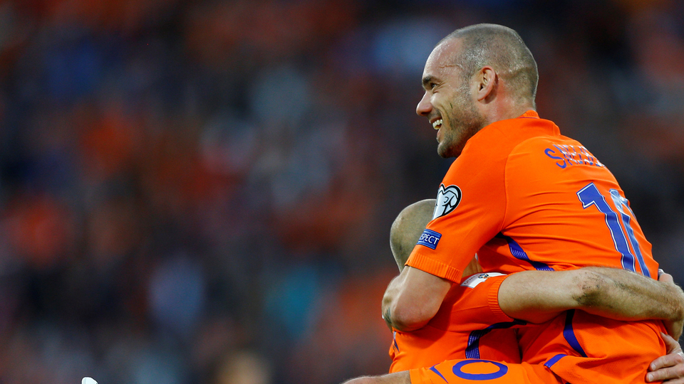 Belhanda yerine Sneijder!