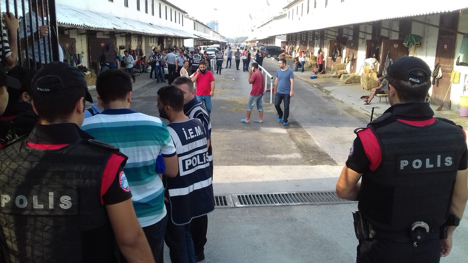 Veliefendi Hipodromu'nda operasyon! Detaylar ortaya çıktı