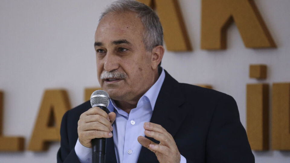 "Onlara avuçlarını yalatacağım"