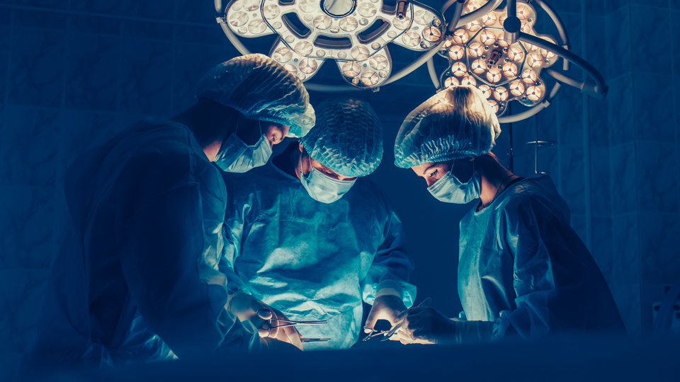 Siz ameliyat olurken bakın cerrahlar ne dinliyor...