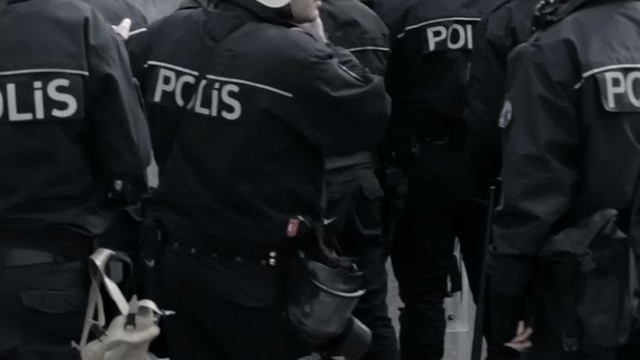 Çevik Kuvvet'e 'kanki', 'hacı', 'toprağım' talimatı