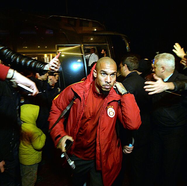 De Jong'tan rest!