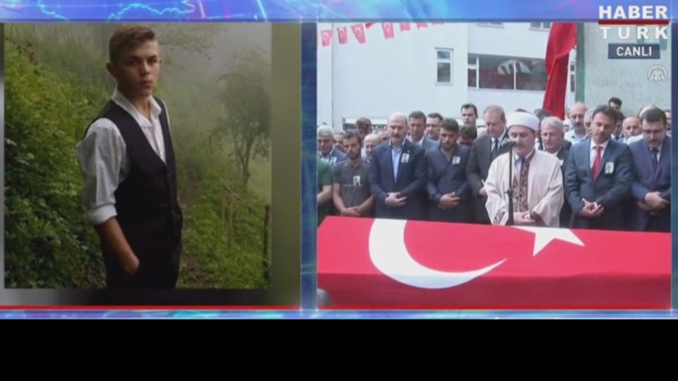 Şehit Eren Bülbül toprağa verildi