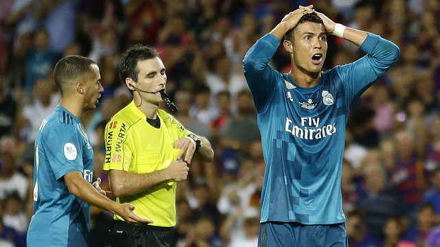 El Clasico'da olay var! 10 kart, 4 gol!