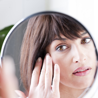 Güneş gözüksüz geçen yılların zararı meğer ilerki yaşlarda ortaya çıkıyormuş...