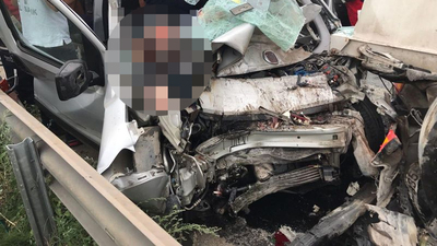 TEM'de feci kaza! 4 ölü, 1 yaralı