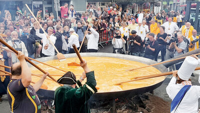 İddialara inat dev omlet