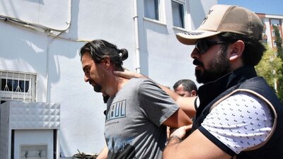 Antalya'da yakalanan darbe sanığı yarbayın eşi serbest bırakıldı