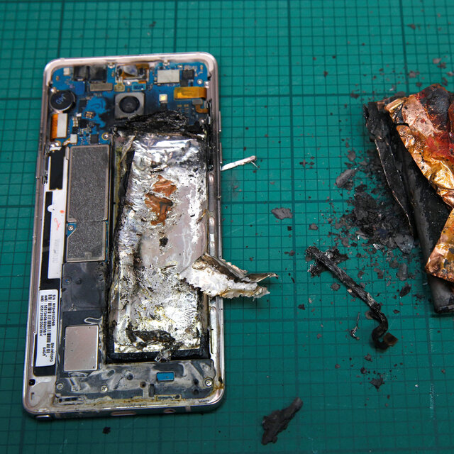 Samsung'larda yeniden yanma riski! 10 bin telefon geri çağrıldı
