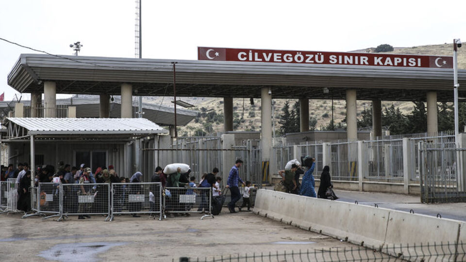 Cilvegözü Sınır Kapısı'ndan bayram geçişleri başladı