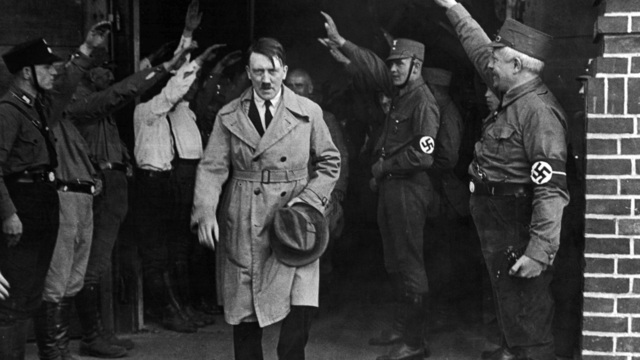 Hitler selamına hapis cezası
