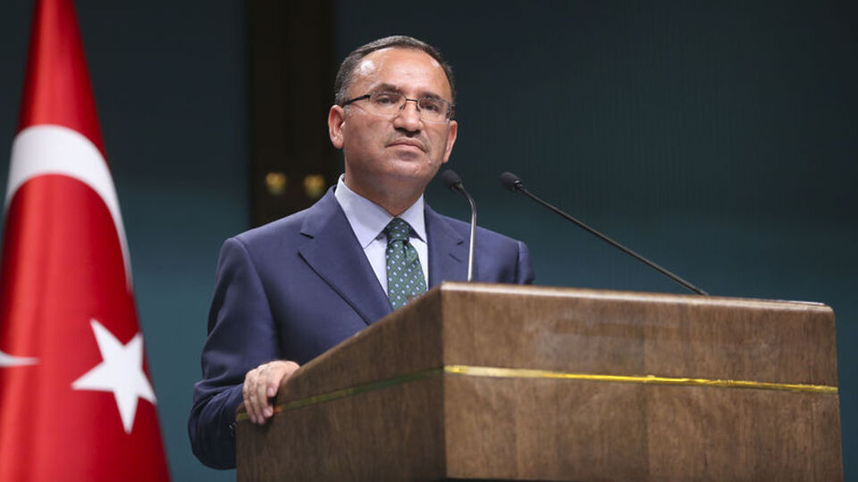 Bozdağ: ABD, Adil Öksüz'ün o telefonunu nereden biliyor?