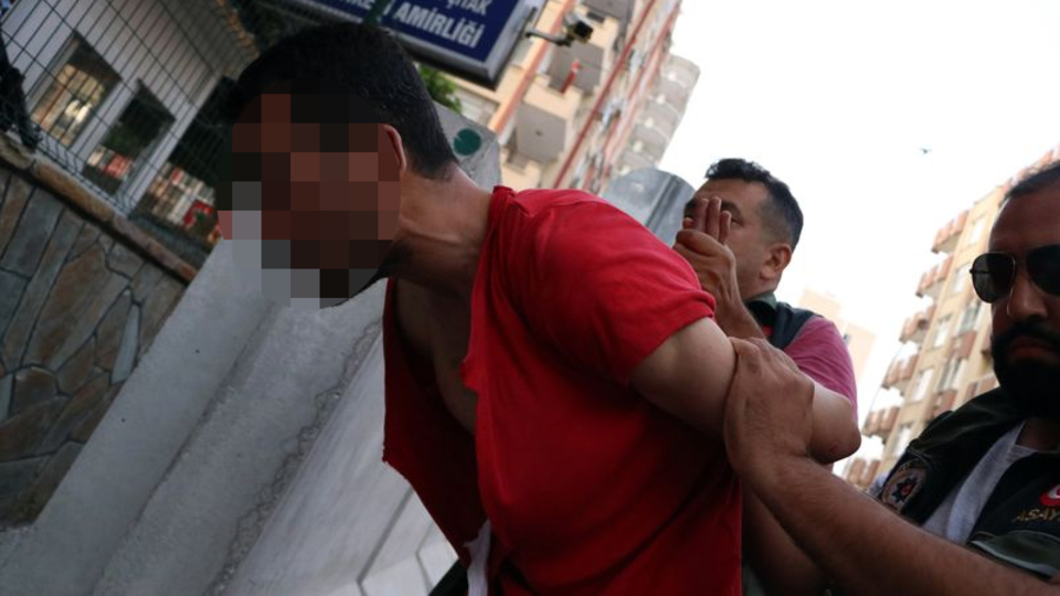 Çocuk tacizcisine vatandaş dayağı