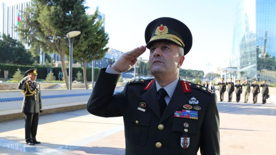 Zekai Aksakallı'nın annesi hayatını kaybetti