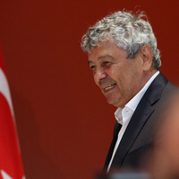 "Arda Turan'ın özür dilemesi gereken insanlar var!"