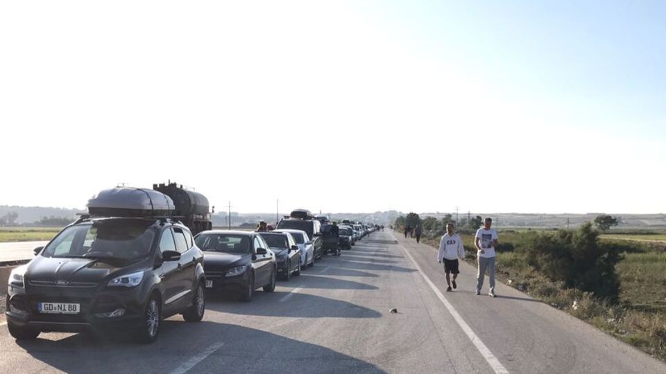 Yola çıkacaklar dikkat! Yoğunluk başladı