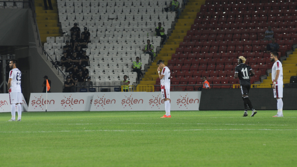 Protestoyla başladı, 5 golle bitti!