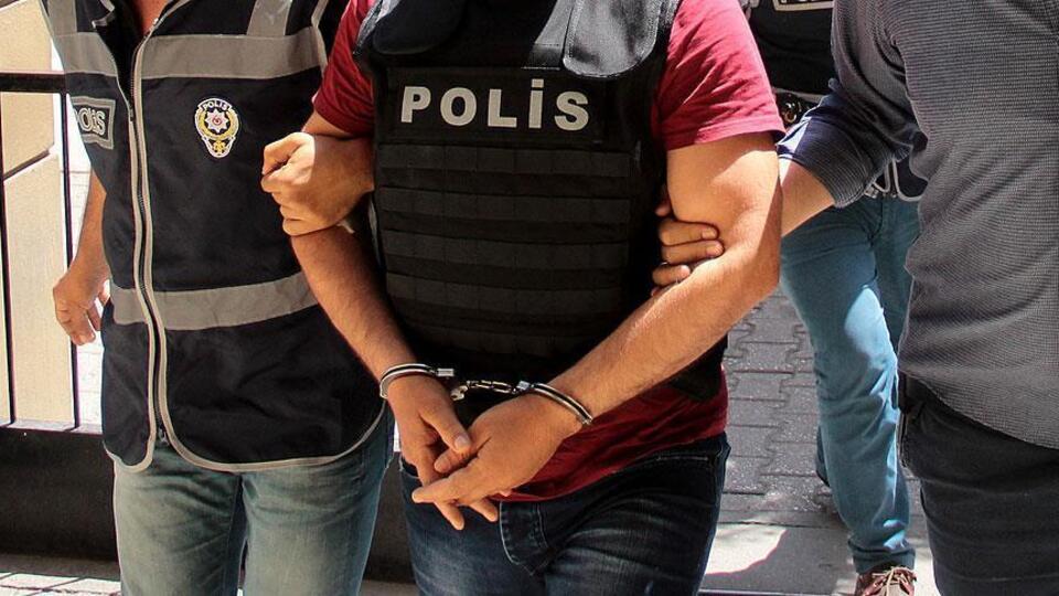 FETÖ bahanesiyle dolandırdılar! 5 kişi gözaltına alındı