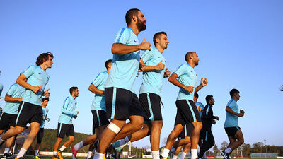 Lucescu yönetiminde ilk antrenman