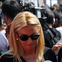 Vatan Şaşmaz'ın cenazesine ünlü isimler akın etti