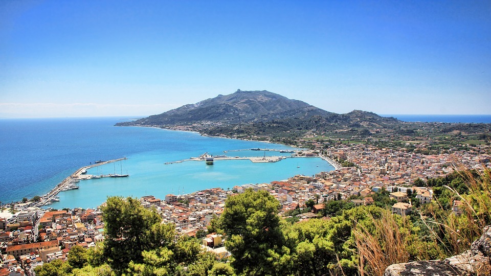 Türkler günde 250 euro harcıyor