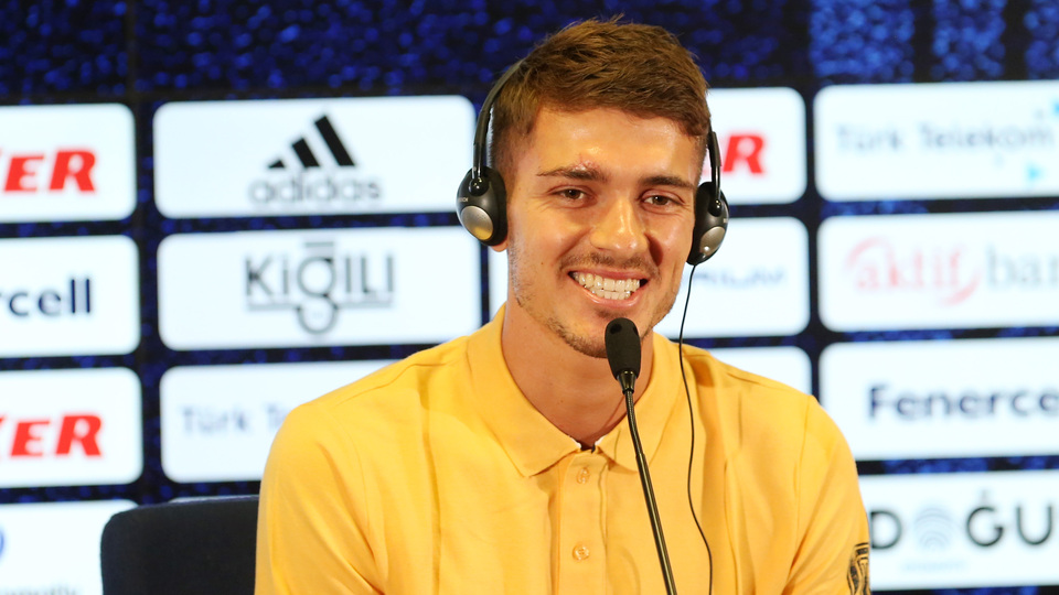 Neustadter'den flaş ayrılık açıklaması!