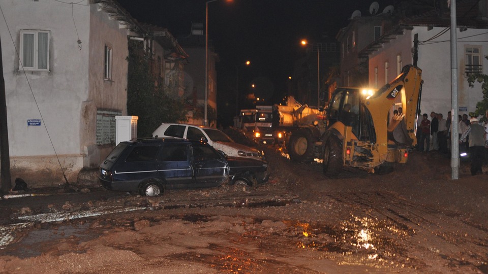 Sadece yarım saatte felaketi yaşadılar!