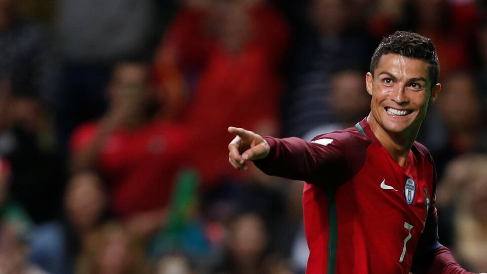 Ronaldo, Pele'yi geçti, Portekiz kazandı!