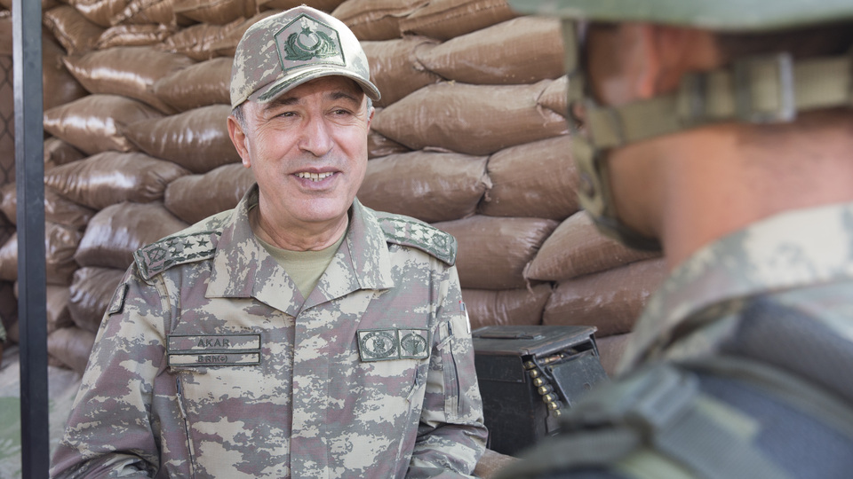 Akar "Malatya'daki en büyük Türk kim?" diye sorunca asker ne yanıt verdi?