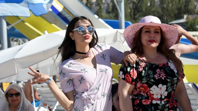 10 bin İranlı turist kente giriş yaptı