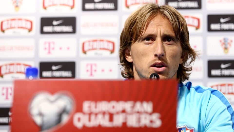 Modric'ten FIFA'ya isyan: Askerdeymişiz gibi...