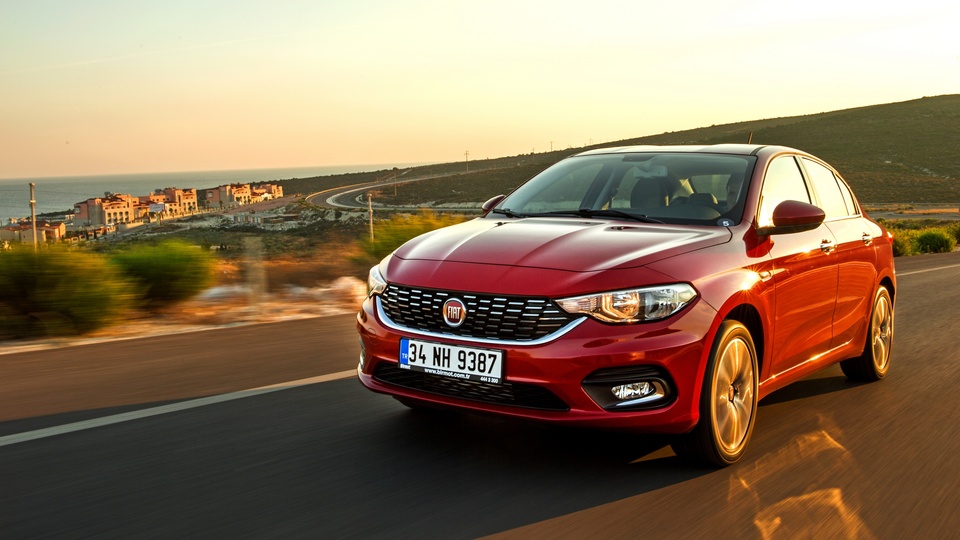 Otomobil devi bölünüyor