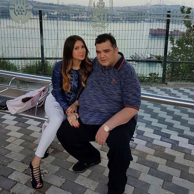 'Sezercik'e dava! "Eşim beni ölümle tehdit ediyor"
