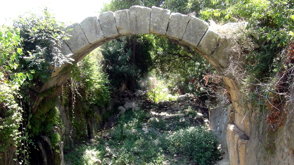 Titus Tüneli tarihe ışık tutuyor