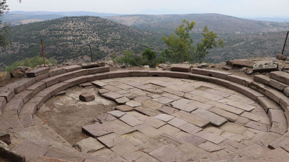 Athena Tapınağı'nın izini sürüyorlar
