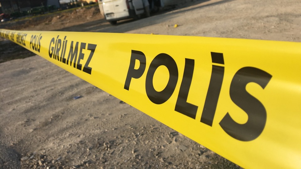 Tekirdağ'da bir asker birliğin bahçesinde ölü bulundu!