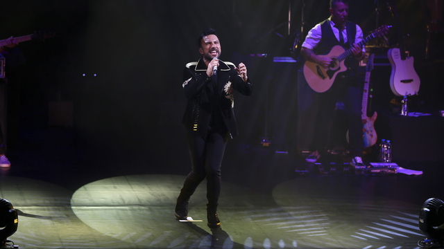 Tarkan ikinci konser dizisine talihsizliklerle başladı