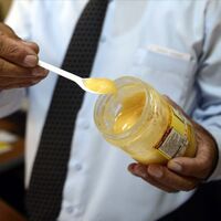 Bu balın özelliği kristalleşmesinde...