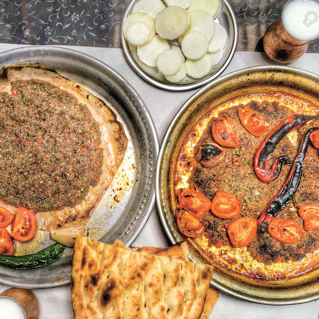 Yemekler, hikâyeler, adresler
