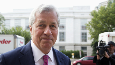 "İşlem yapanı bir dakika içinde kovarım"