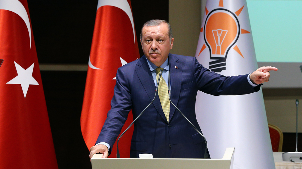 Erdoğan 884 belediye başkanını uyardı: Hedef Mart 2019 değil, Kasım 2019