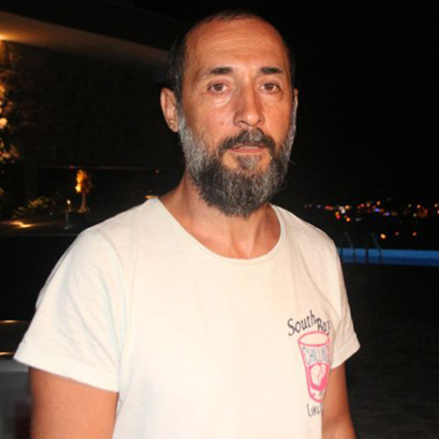 Semih Saygıner'e hırsızlık şoku