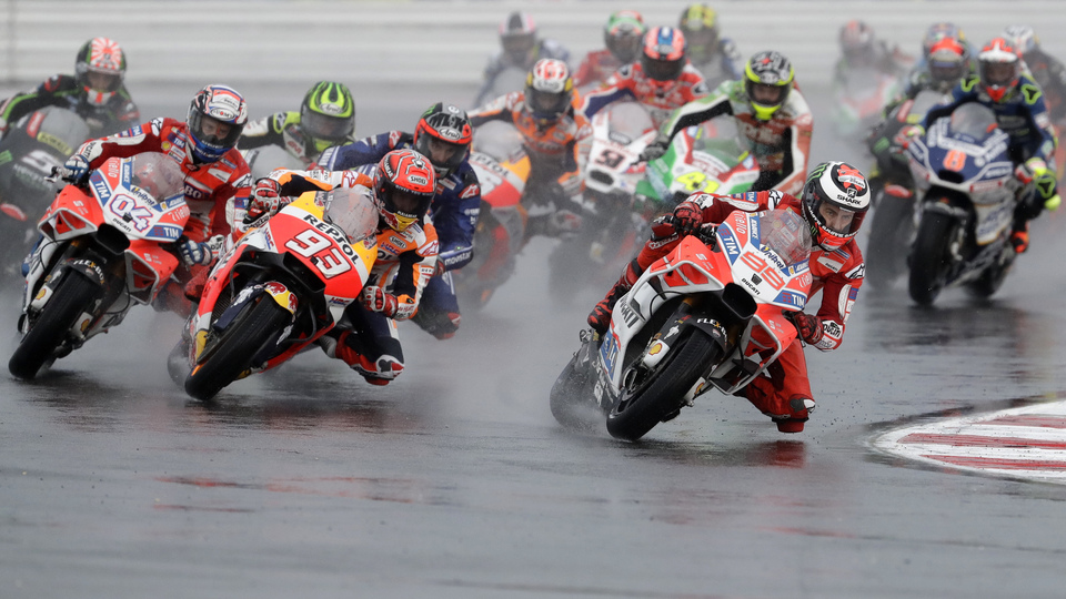 MotoGP 2018 Katar'da başlayacak