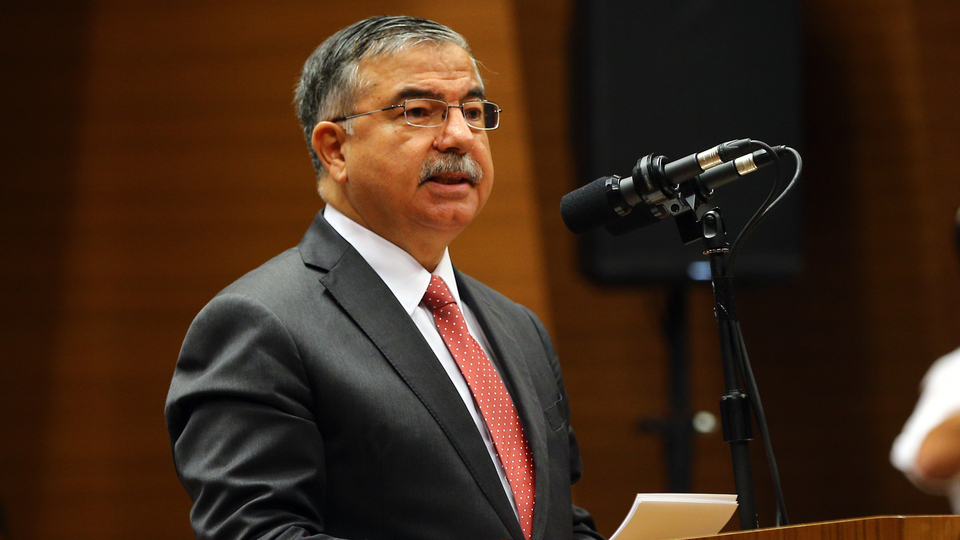 Milli Eğitim Bakanı: Okul saatleri için valilere yetki verildi