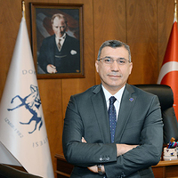 İzmir Dokuz Eylül Üniversitesi Rektörü görevinden alındı