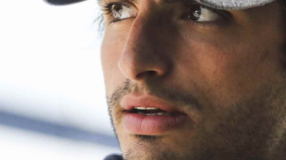 Carlos Sainz, Renault'ta