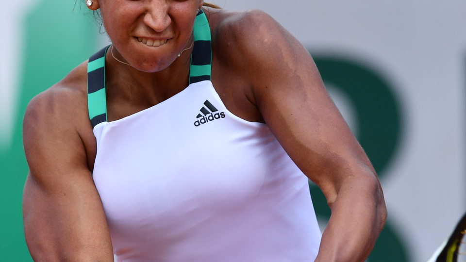 Çağla Büyükakçay veda etti